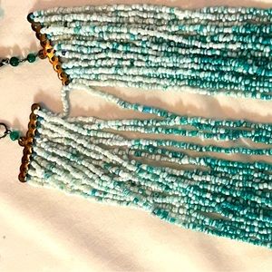 Costume jewelry, necklace